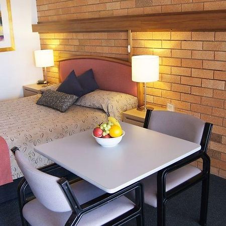 Ningana Motel Mudgee Bagian luar foto