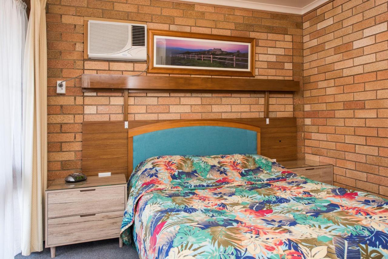 Ningana Motel Mudgee Bagian luar foto