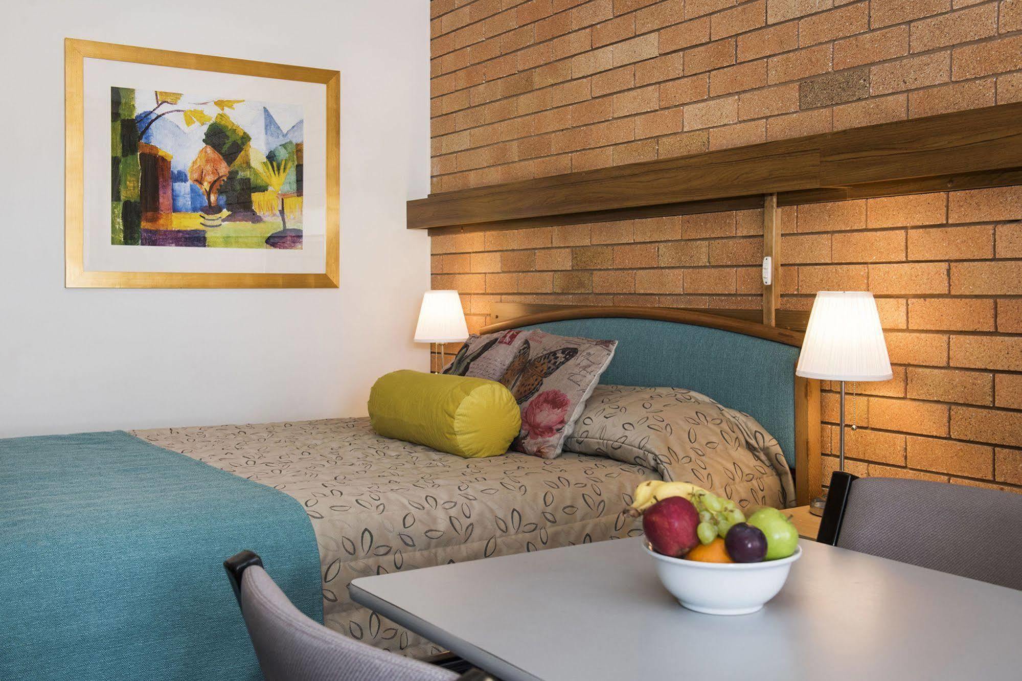 Ningana Motel Mudgee Bagian luar foto
